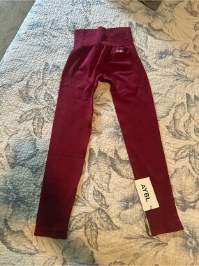 AYBL Wine High-Rise Seamless Leggings